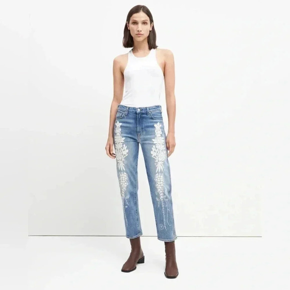 Who What Wear Jeans Embroidered Capri Crop Jeans Women’s 4 Medium Wash Vintage - Picture 1 of 13